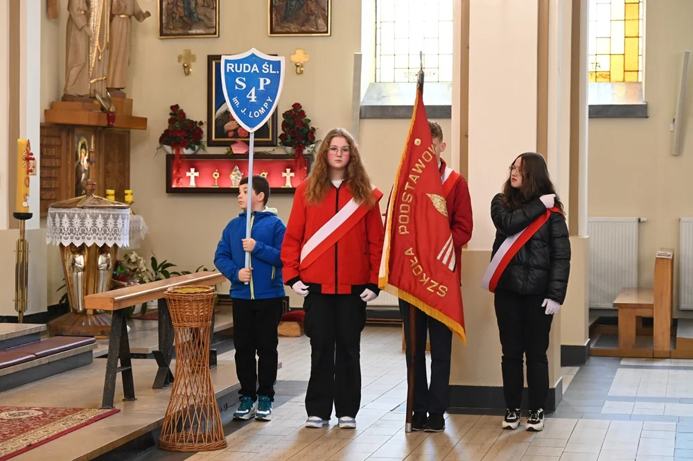 145 lat Szkoły Podstawowej nr 4 im. J. Lompy w Czarnym Lesie