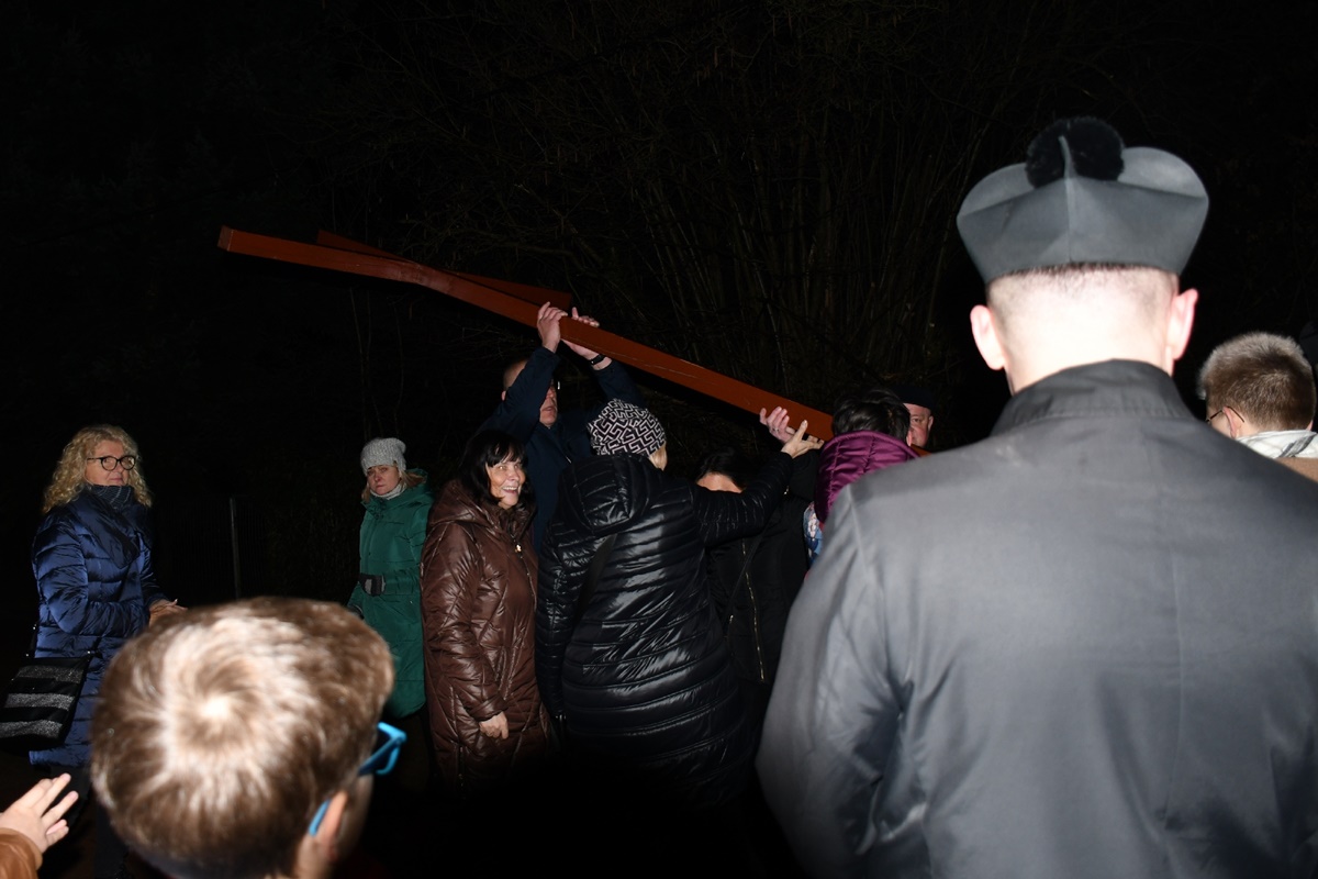 Droga Krzyżowa ulicami miasta 17