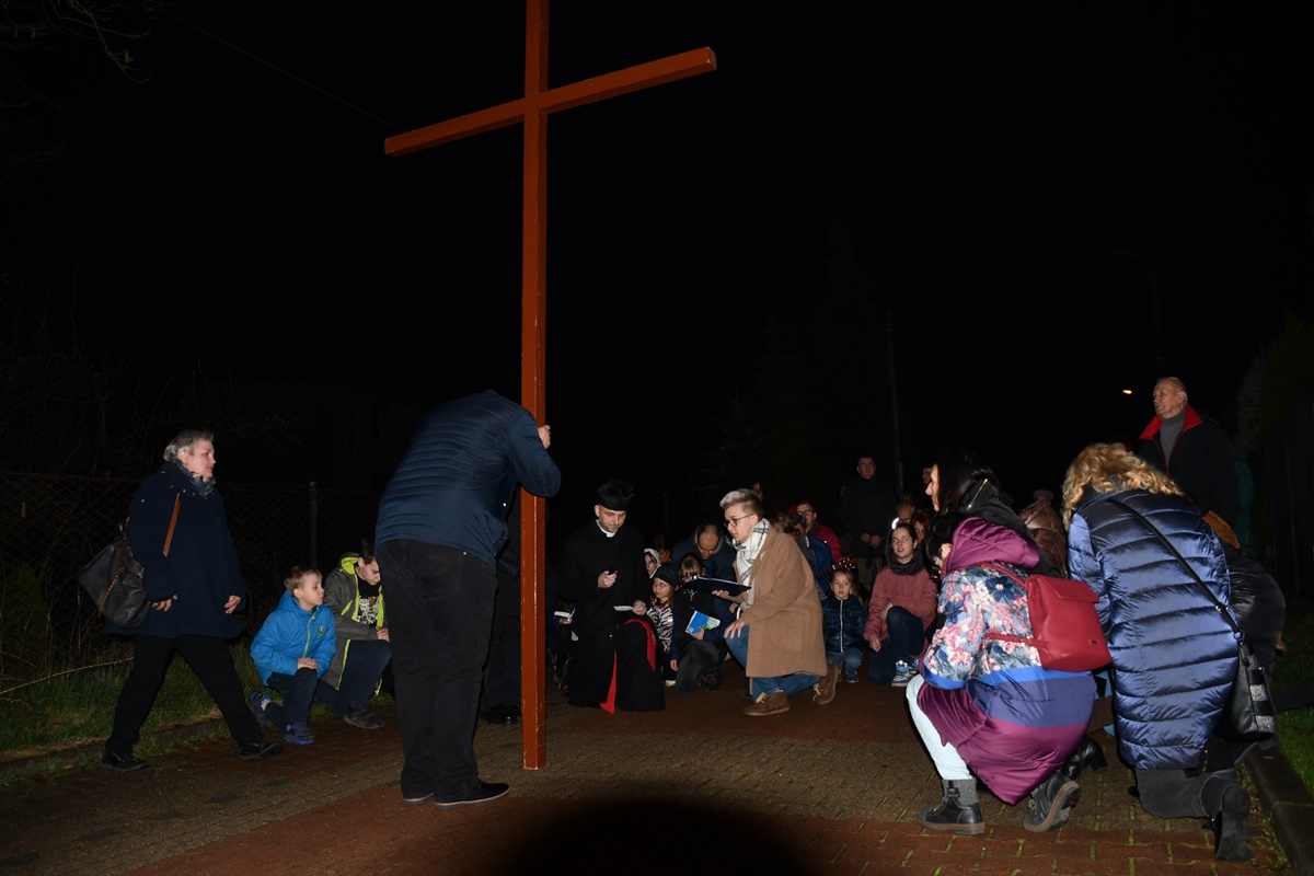 Droga Krzyżowa ulicami miasta 19