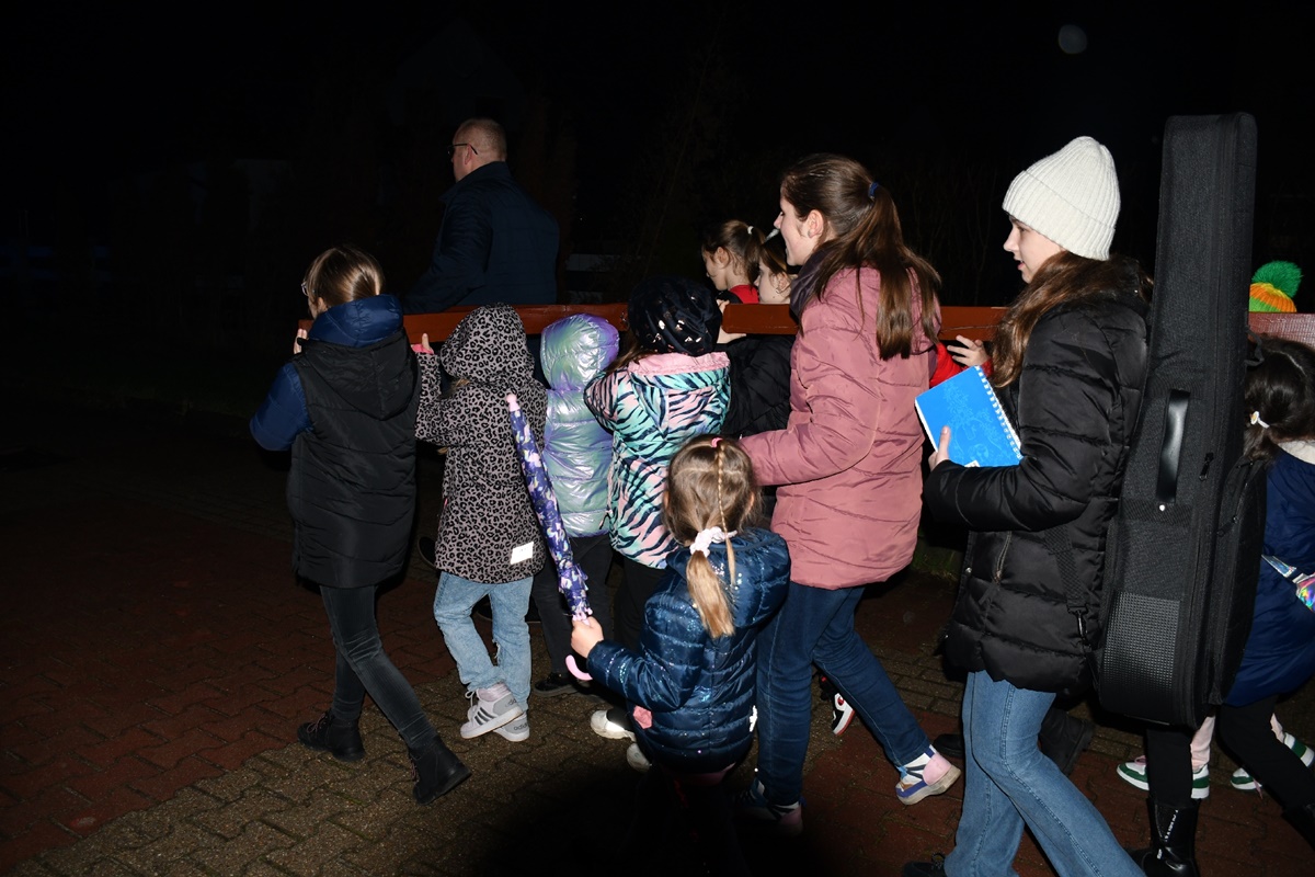 Droga Krzyżowa ulicami miasta 26