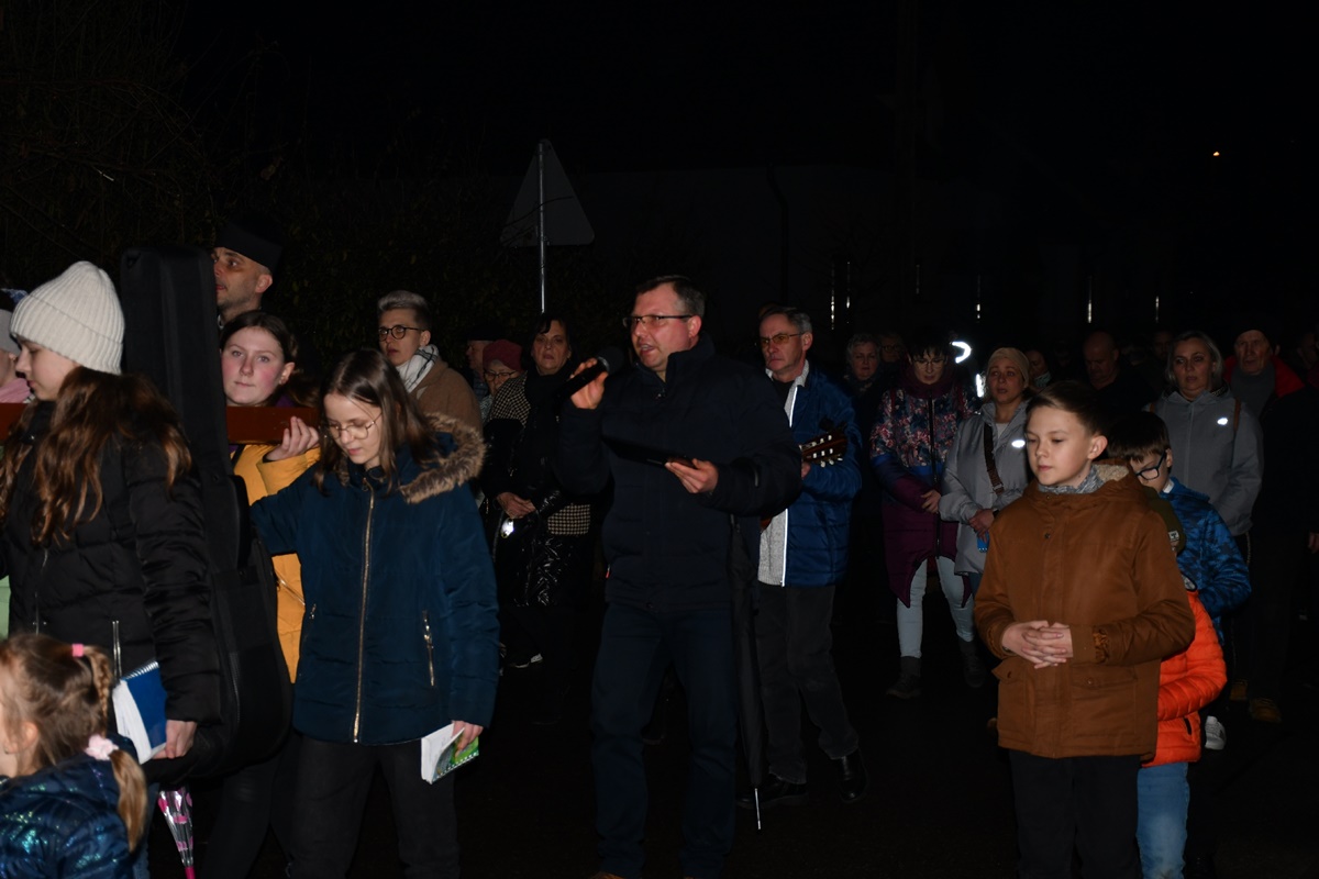 Droga Krzyżowa ulicami miasta 28