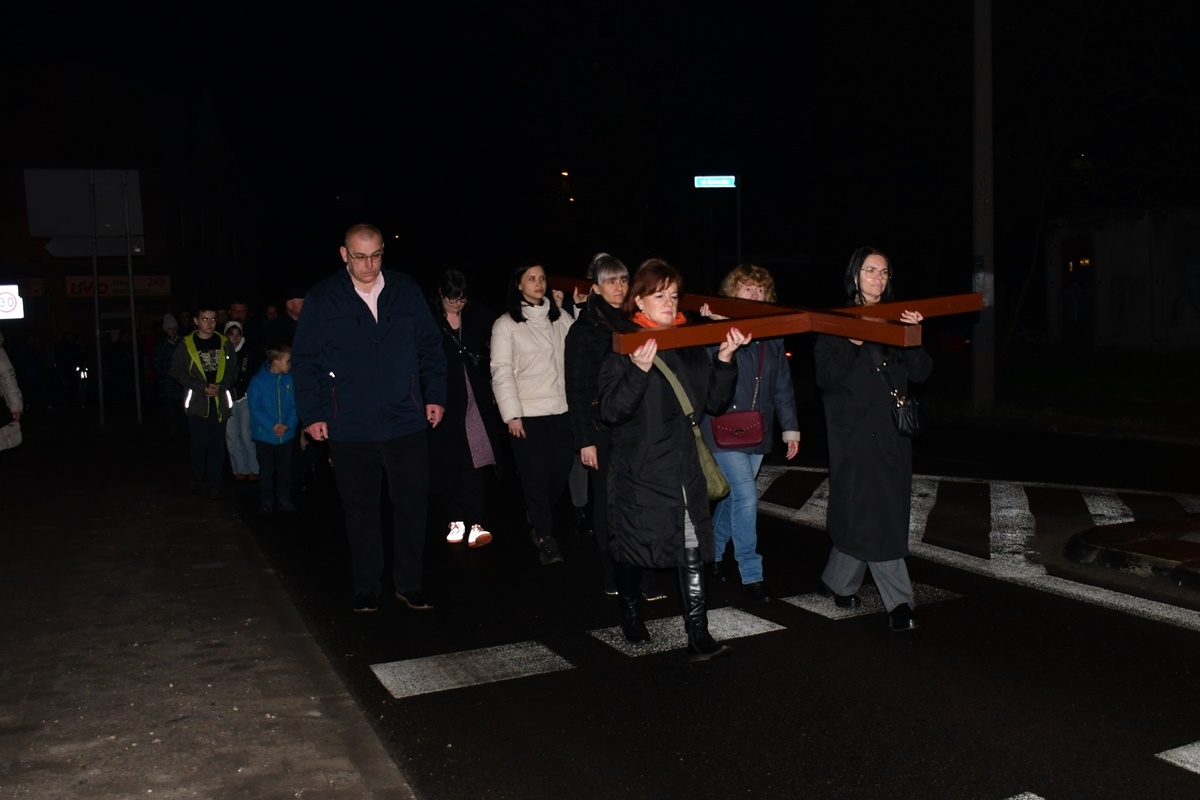 Droga Krzyżowa ulicami miasta 50