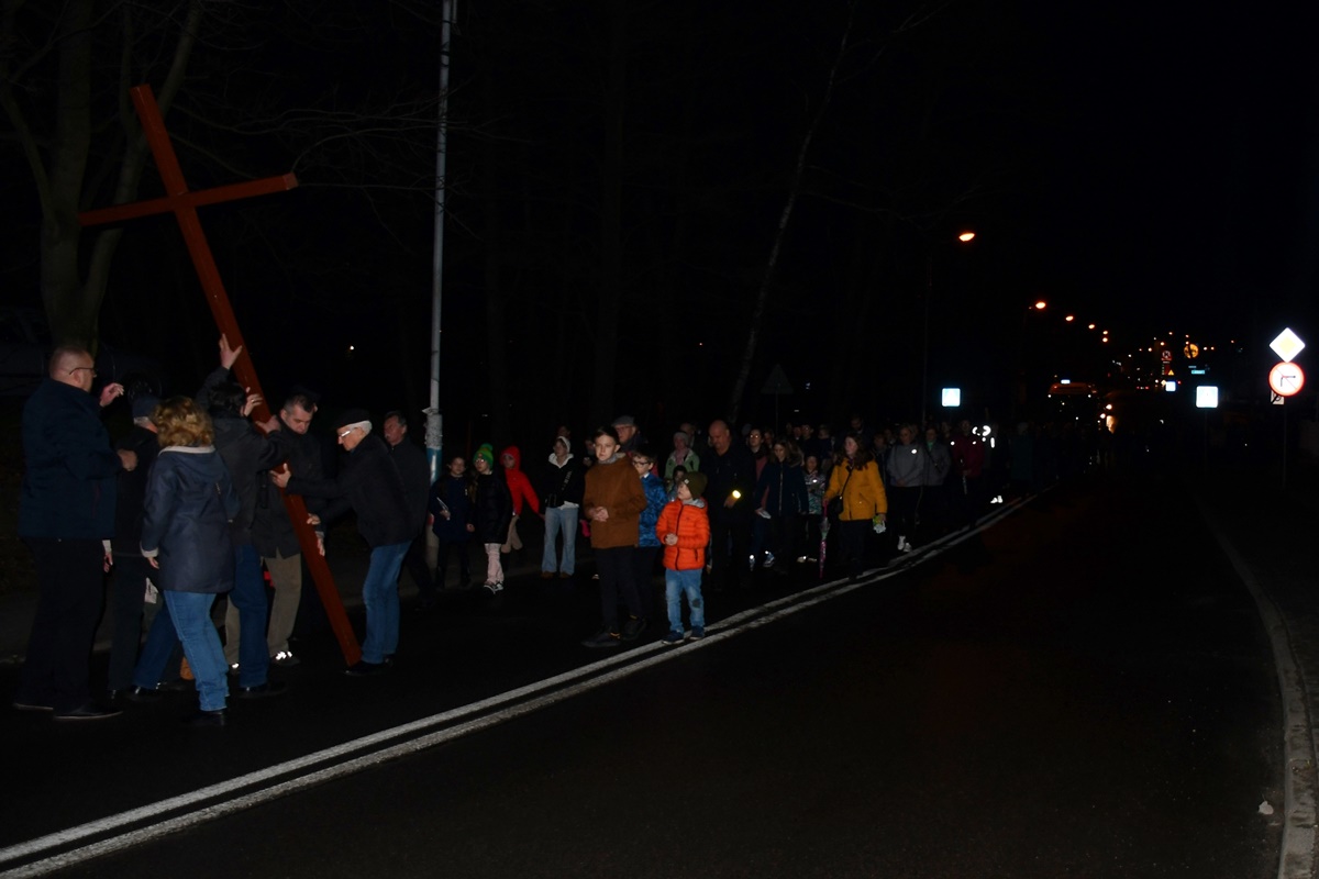 Droga Krzyżowa ulicami miasta 55