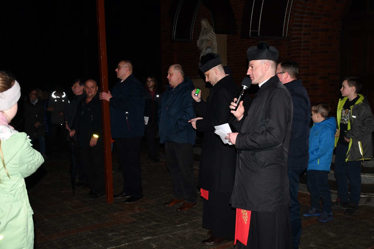 Droga Krzyżowa ulicami miasta 58