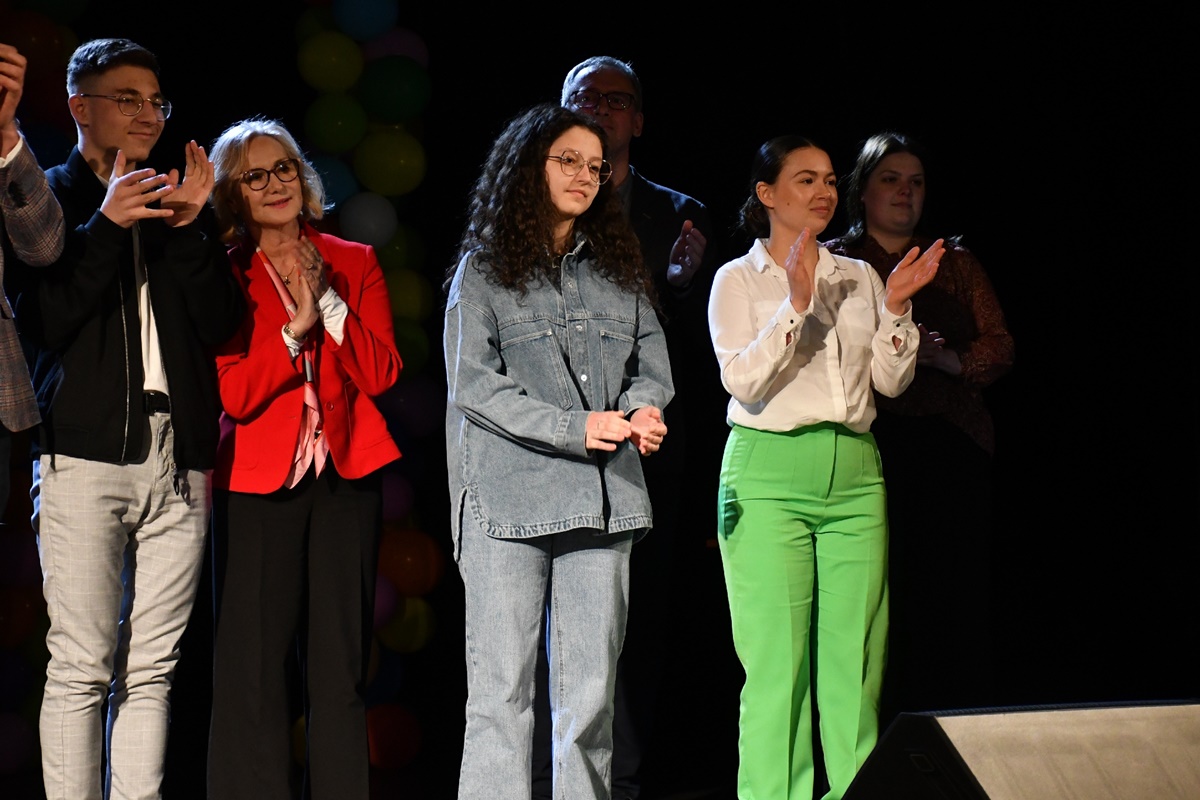 O Rudzki Mikrofon 41