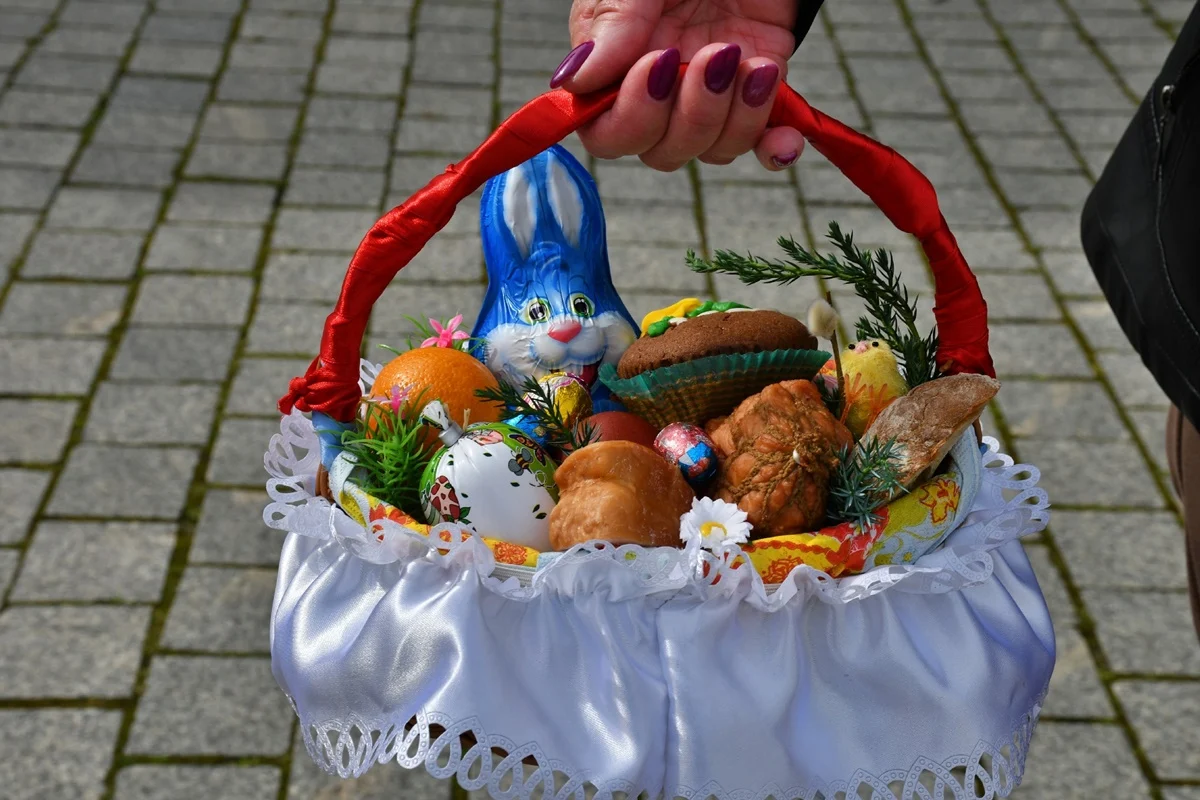 Święcenie pokarmów 74