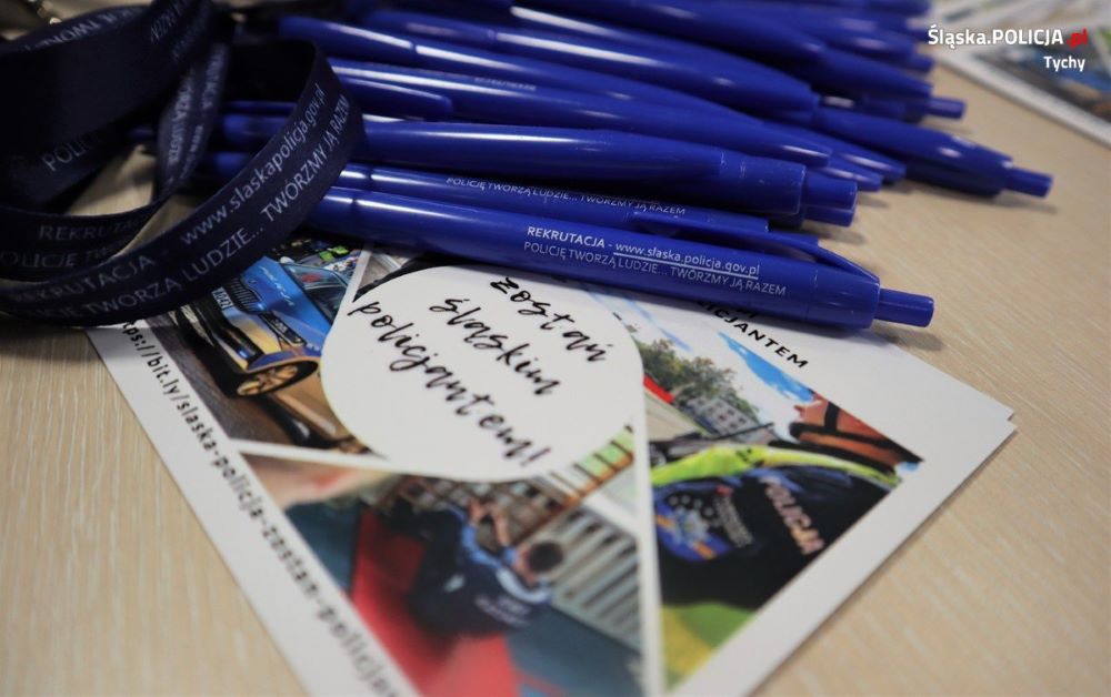 Policjanci odwiedzili Tyskie Targi Pracy i Przedsiębiorczości