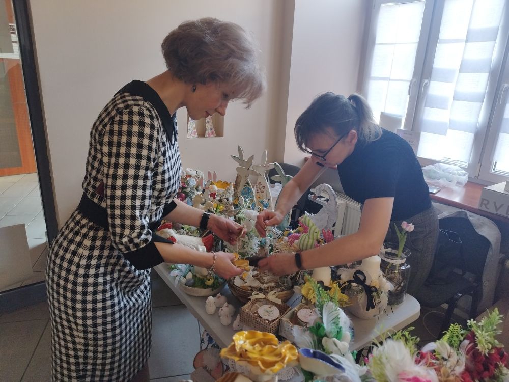 Trwa Kiermasz Wielkanocny Warsztatów Terapii Zajęciowej Piekary Śląskie w Urzędzie Miasta!