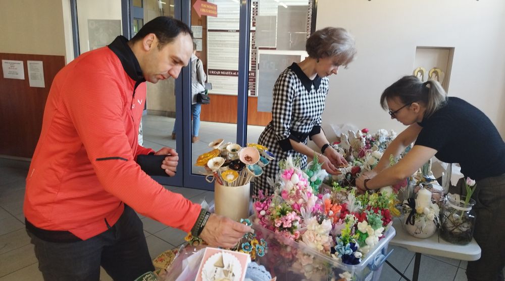 Trwa Kiermasz Wielkanocny Warsztatów Terapii Zajęciowej Piekary Śląskie w Urzędzie Miasta!
