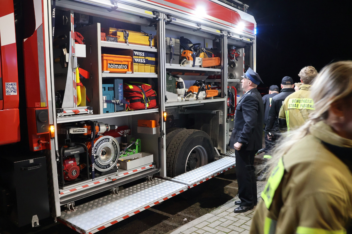 Nowy samochód ratowniczo-gaśniczy dla OSP Zgoń