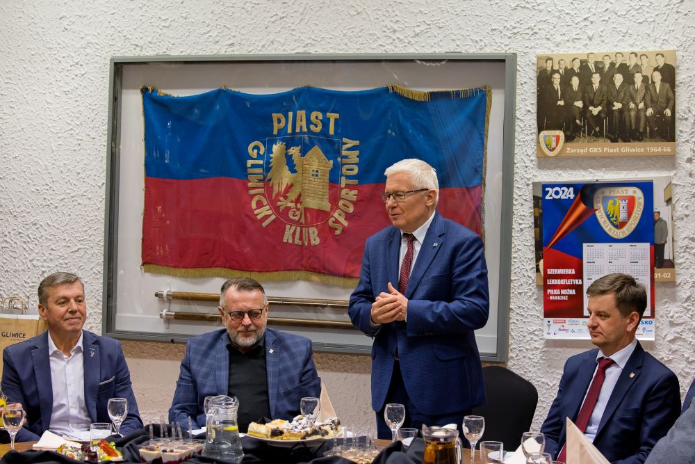 Szermierze Piasta Gliwice zdobyli 3 z 4 złotych medali na Mistrzostwach Polski Juniorów!