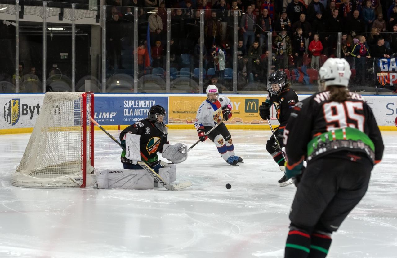 Hokeistki Polonii Bytom mistrzyniami Polski 5