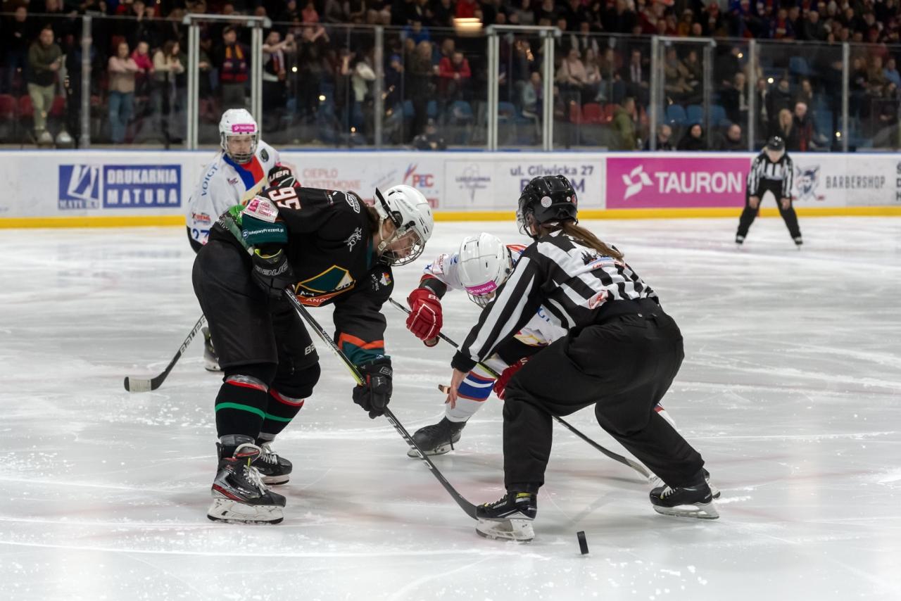 Hokeistki Polonii Bytom mistrzyniami Polski 7