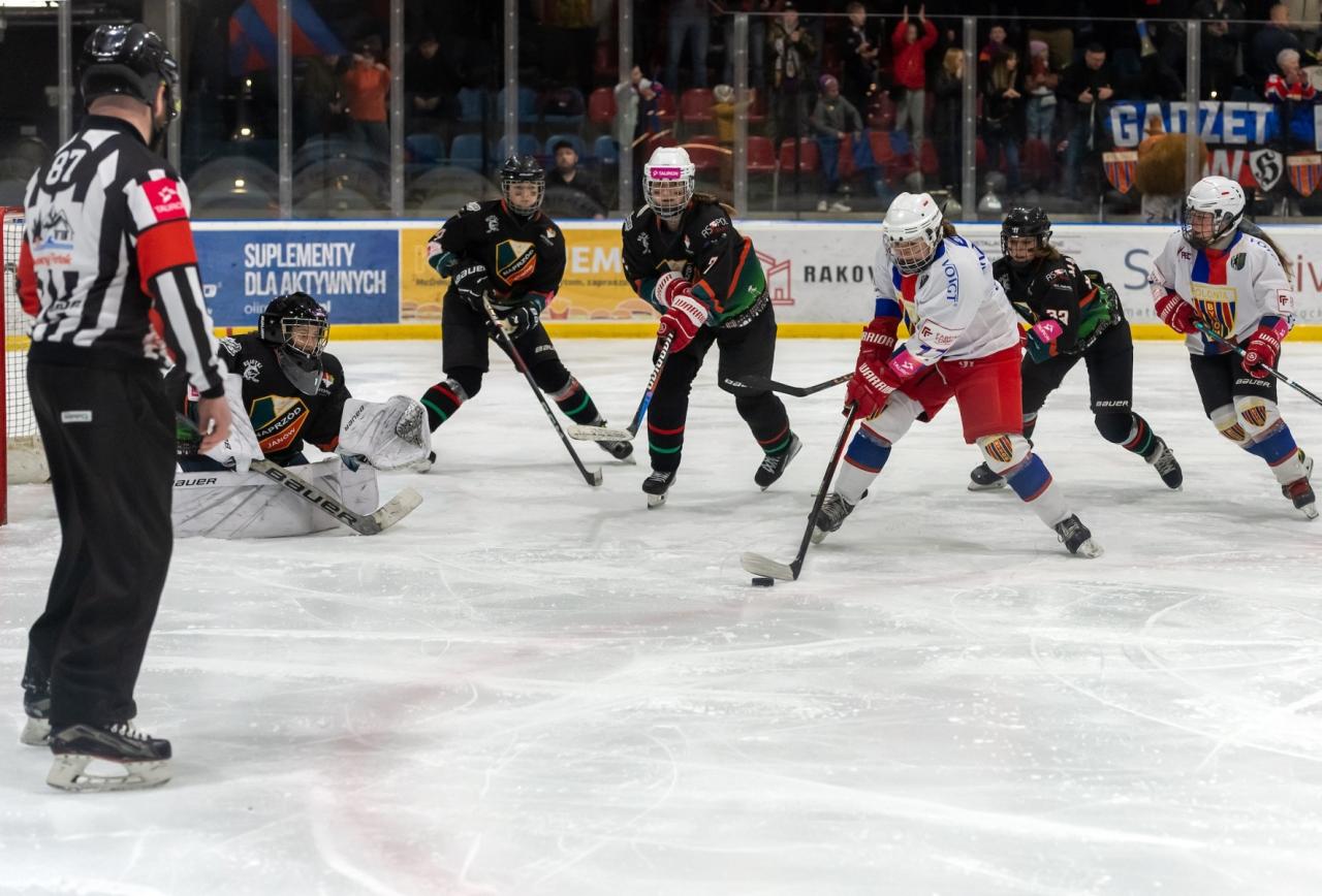 Hokeistki Polonii Bytom mistrzyniami Polski 10