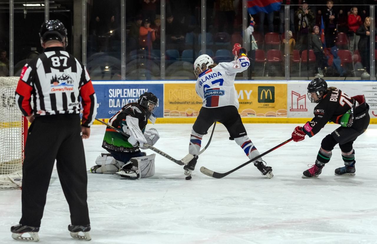 Hokeistki Polonii Bytom mistrzyniami Polski 11