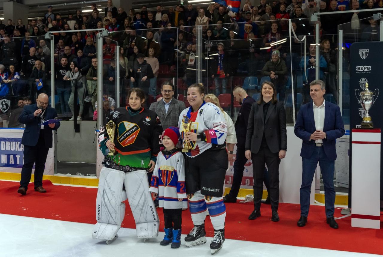 Hokeistki Polonii Bytom mistrzyniami Polski 25