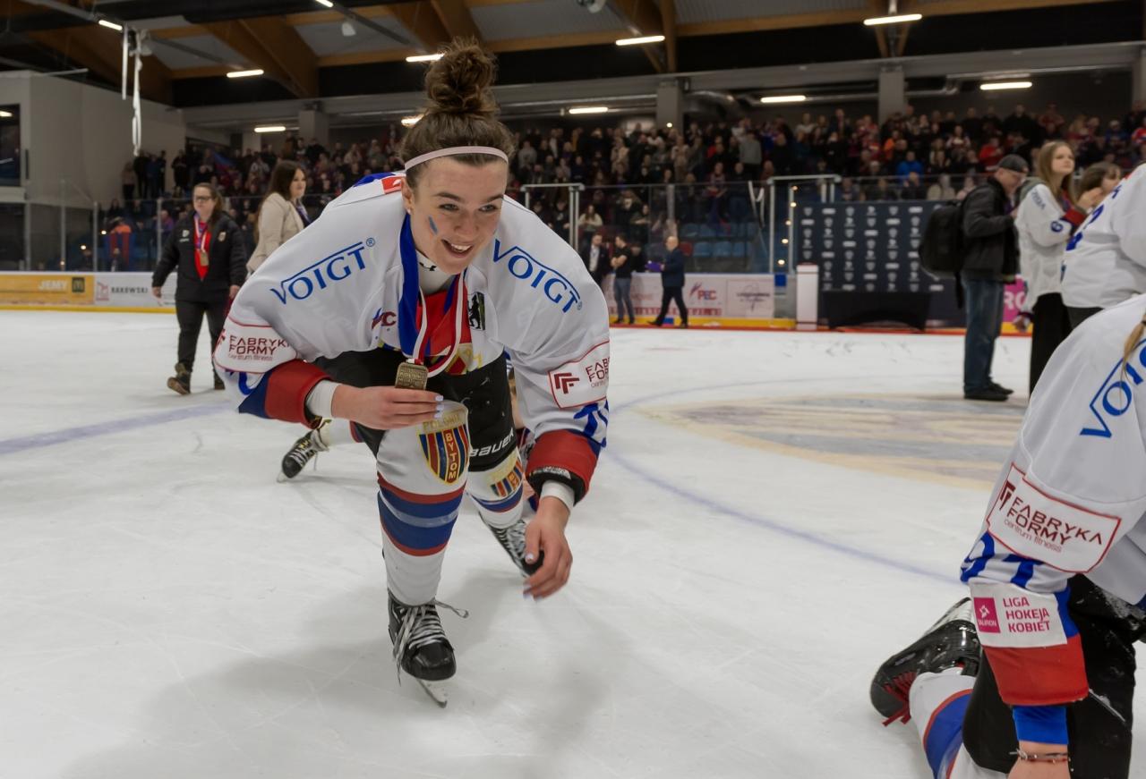 Hokeistki Polonii Bytom mistrzyniami Polski 44