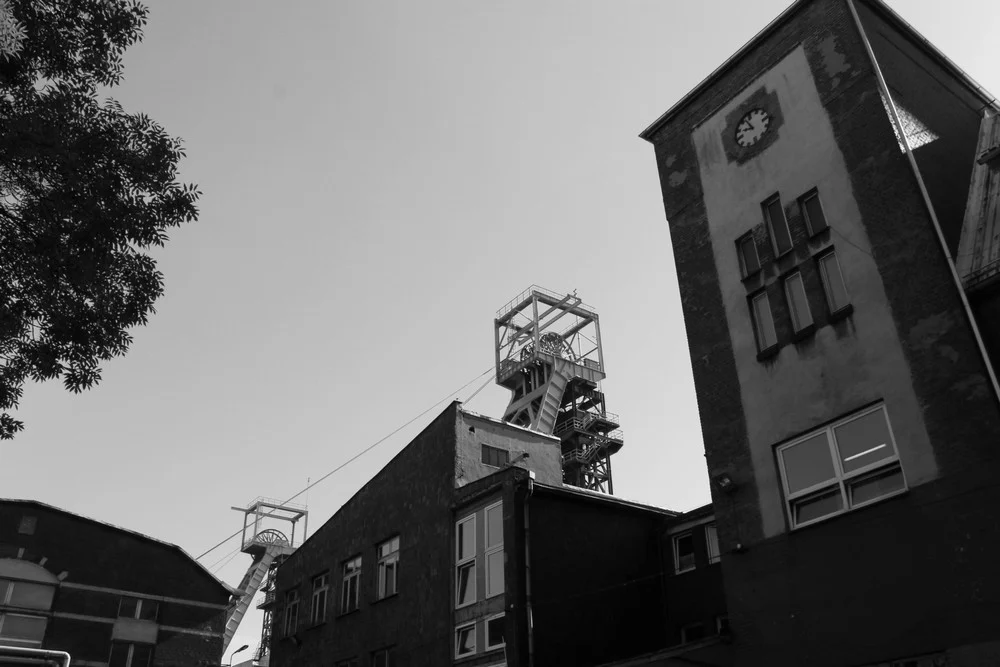 Wstrząs w KWK Bobrek. Nie żyje jeden górnik