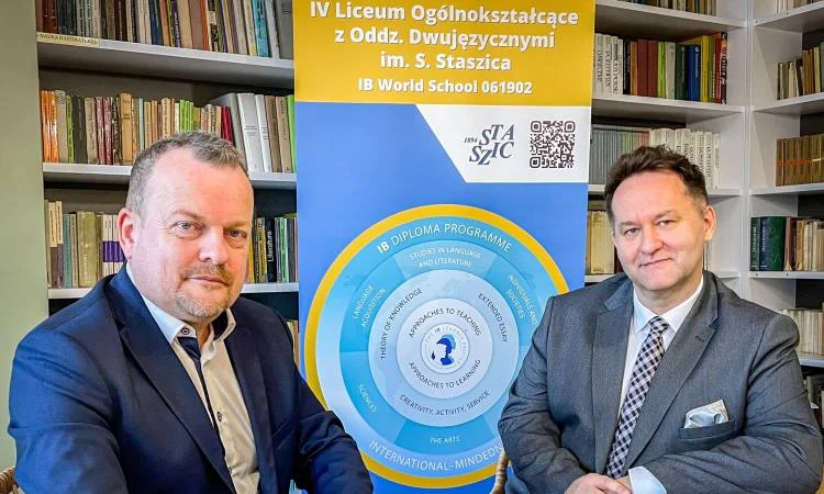 "Staszic" z pierwszą międzynarodową maturą w Zagłębiu