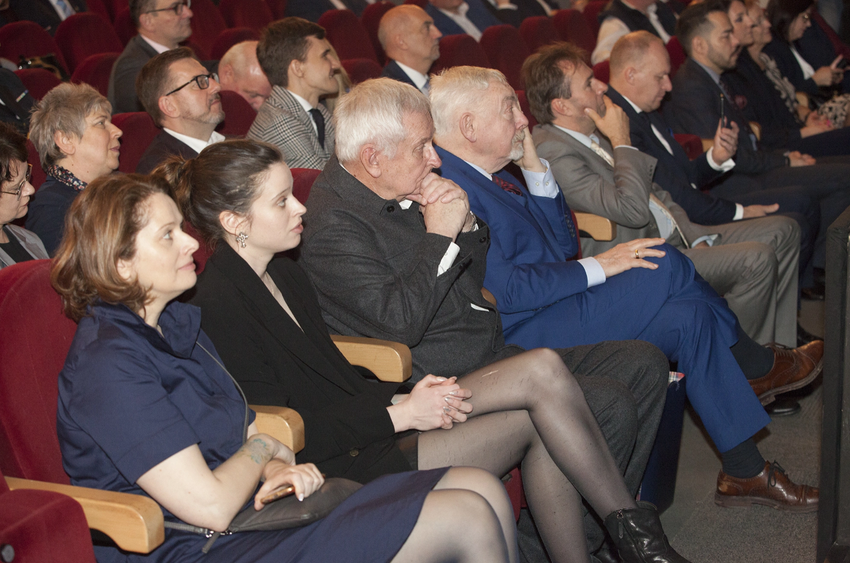 Honorowe Obywatelstwo 24