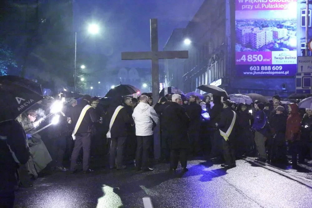 Centralne Nabożeństwo Drogi Krzyżowej w Katowicach. Będą utrudnienia w ruchu