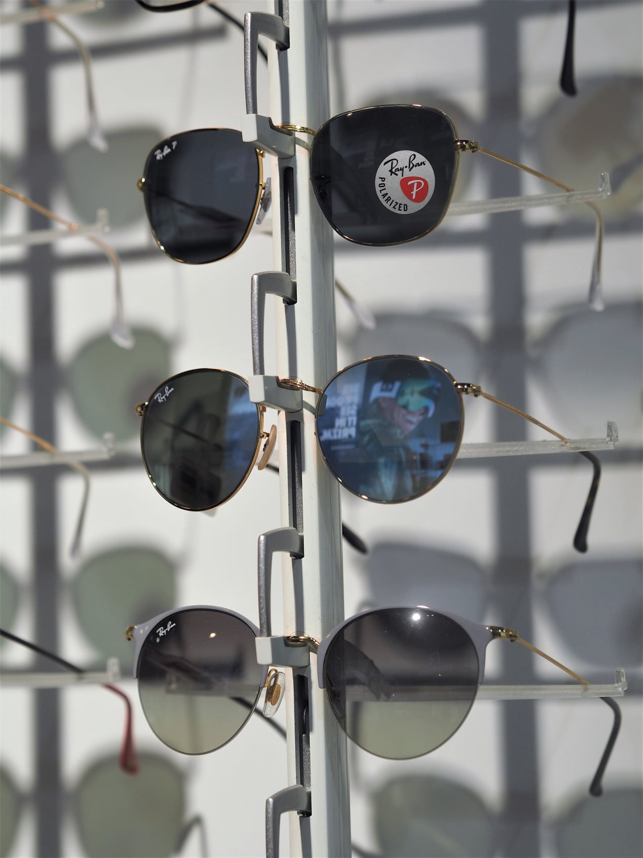 Jak dobrać okulary Ray-Ban do swojego stylu życia i aktywności