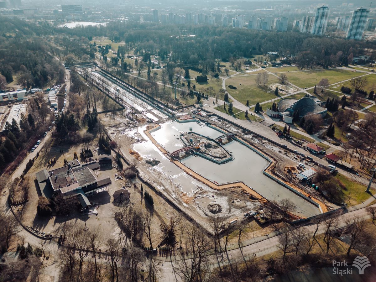 Praca nad Kanałem Regatowym w Parku Śląskim wre! Sprawdźcie, na jakim jest etapie