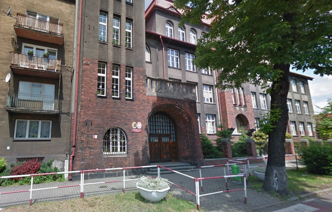 Skandal w Chorzowie. Z konta Rady Rodziców SP nr 10 zniknęły pieniądze na Zieloną Szkołę