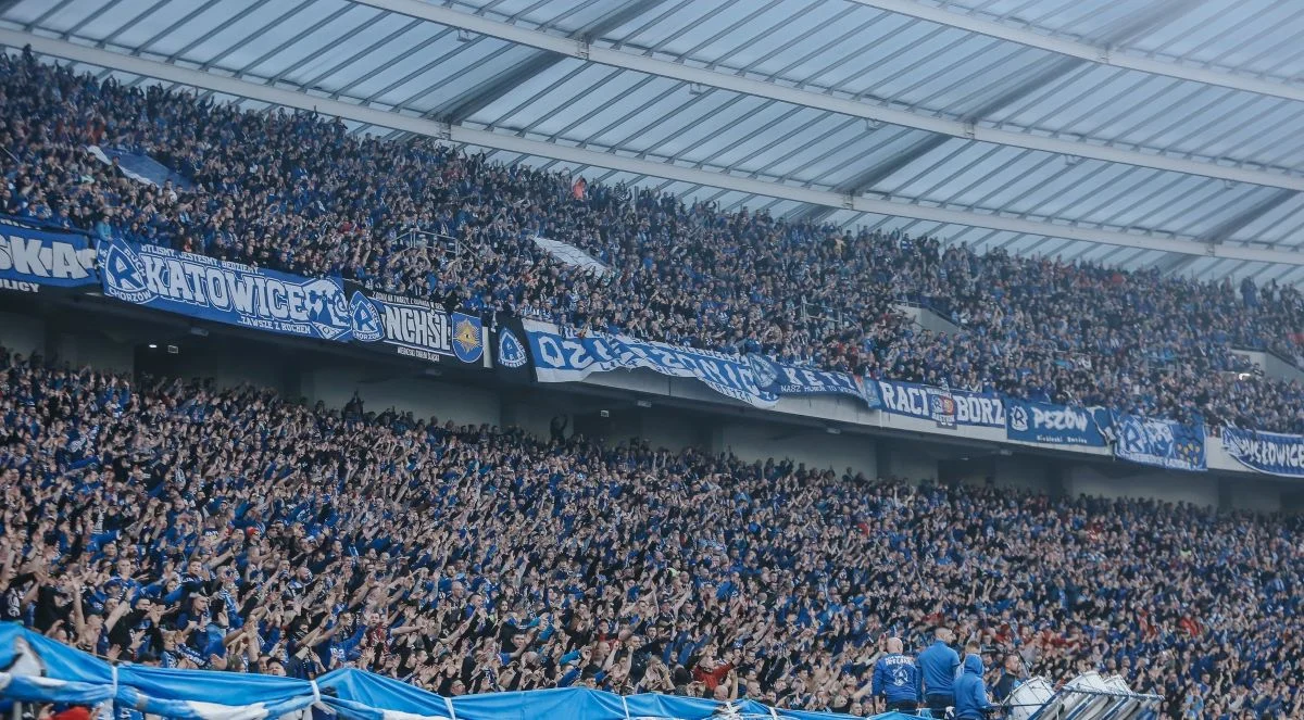 Prezydentowi Chorzowa zarzuca się niewystarczające finansowanie Ruchu Chorzów