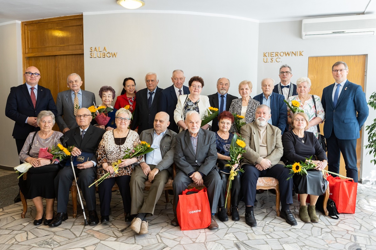 Mieszkańcy Chorzowa świętowali wyjątkowe jubileusze pożycia małżeńskiego