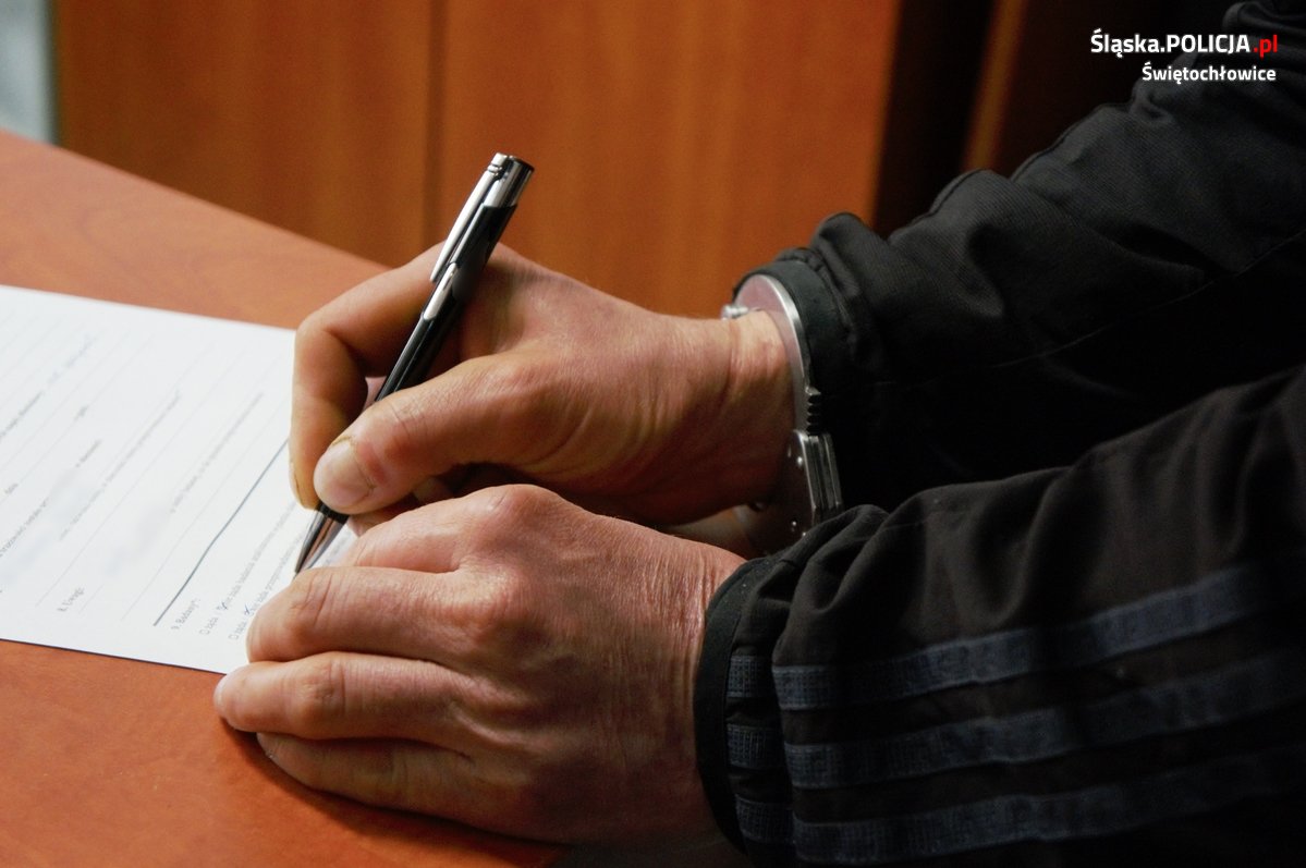 Podczas zatrzymania policjanci znaleźli przy mężczyźnie amfetaminę