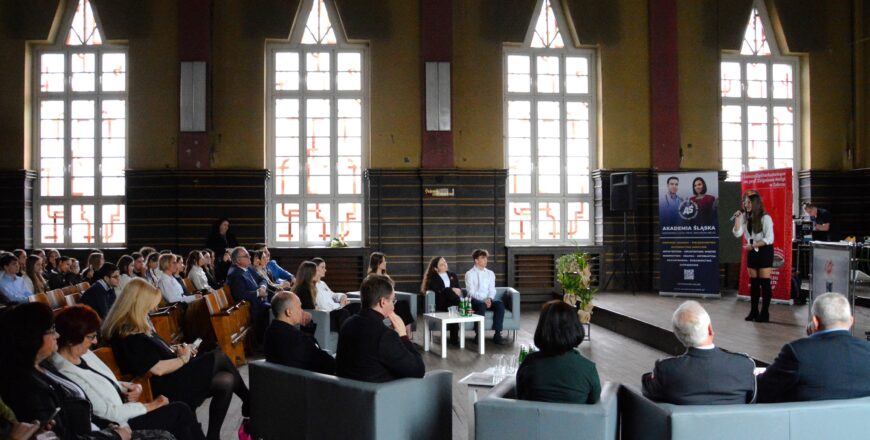 Konferencja popularno-naukowa pn. "Serce" odbyła się dzisiaj w zabrzańskiej "Jedynce"