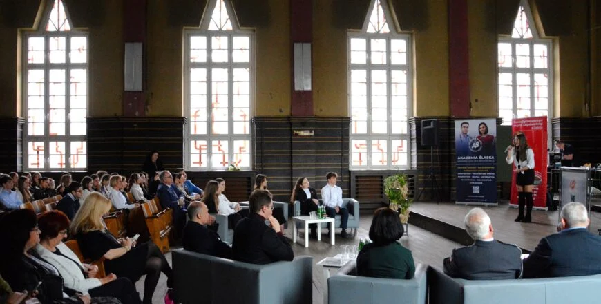 Konferencja popularno-naukowa pn. "Serce" odbyła się dzisiaj w zabrzańskiej "Jedynce"