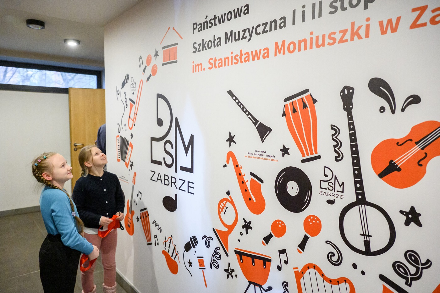 Zabrze: W Państwowej Szkole Muzycznej im. Stanisława Moniuszki odsłonięto mural