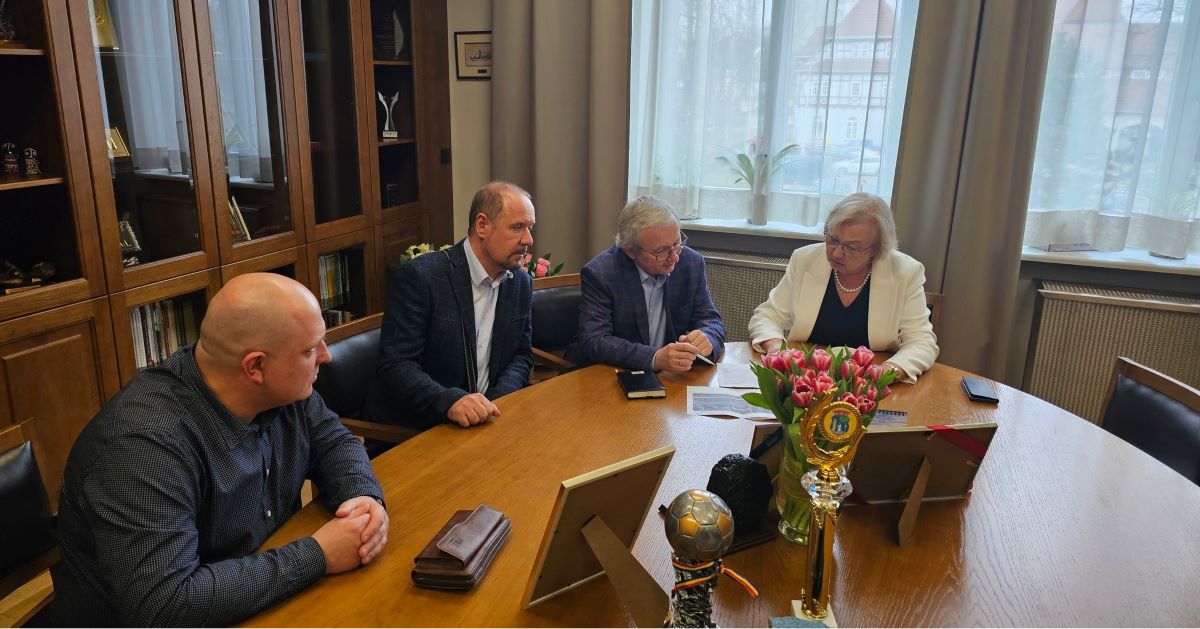 Taksówkarze od dłuższego czasu nie mają gdzie stacjonować. Podjęto działania!