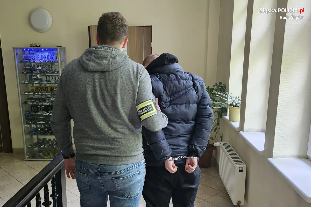 Niszczył zaparkowane samochody na Modrzejewskiej. Wandal wkrótce usłyszy zarzuty