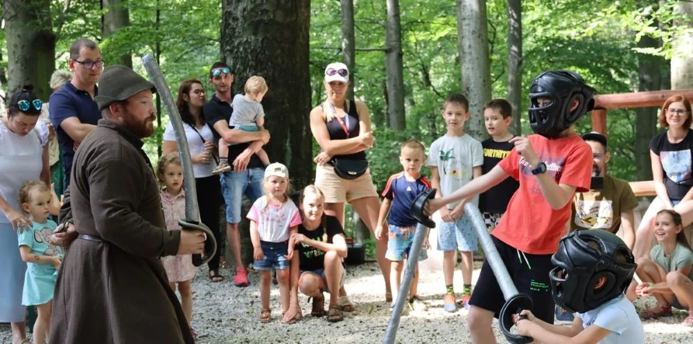 14 kwietnia rozpoczęcie sezonu Baszty Rycerskiej