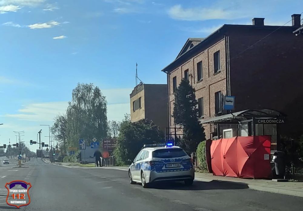 Znaleziono zwłoki 41-letniego mężczyzny na przystanku autobusowym przy ul. Mikołowskiej