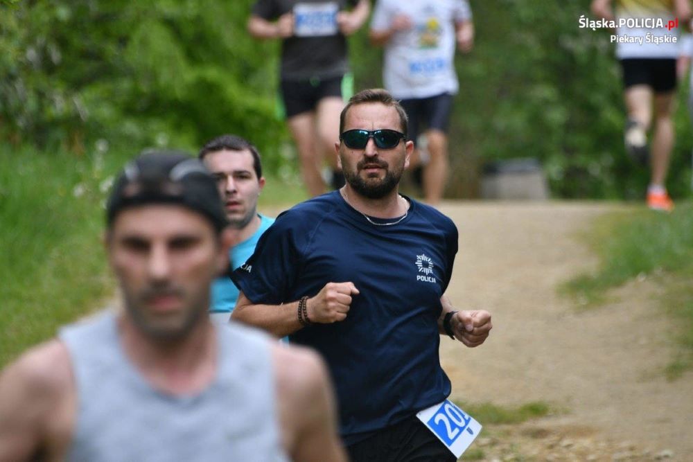 Biegowy weekend u piekarskich policjantów! Dużo emocji i bezpieczeństwa