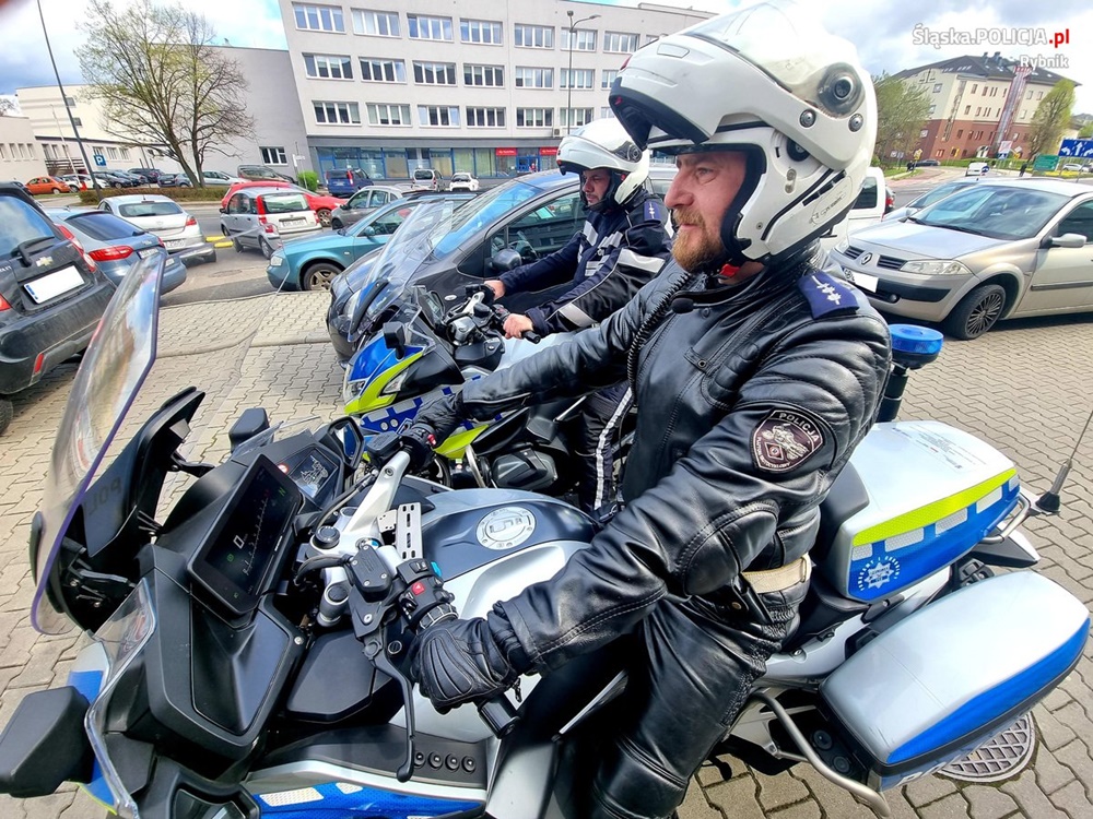 Policyjne motocykle na Rybnickich drogach