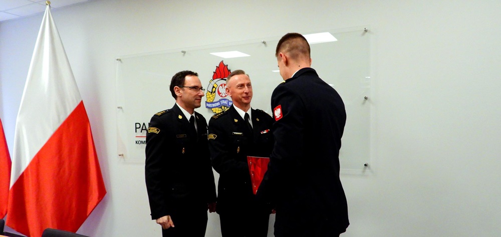 Śląski Komendant Wojewódzki PSP spotkał się z reprezentacją mistrzów w Piłce Siatkowej