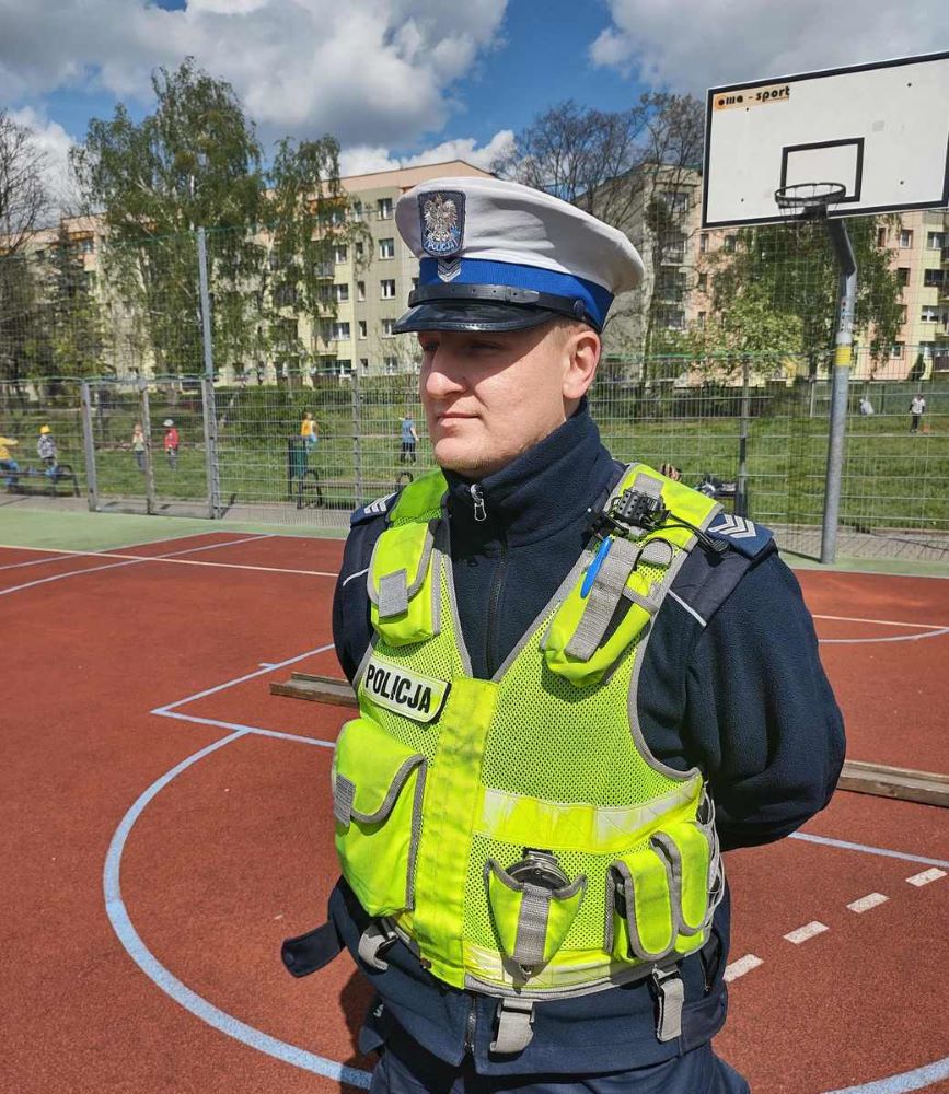 Mundurowi wręczali nagrody na Turnieju Wiedzy o Bezpieczeństwie w Ruchu Drogowym!