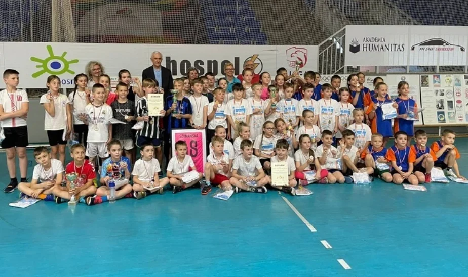 III Mistrzostw Sosnowca klas I-III w zabawach sportowych