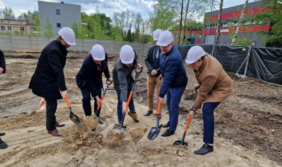 Łopata wbita - czas na kolejną mieszkaniową inwestycję w Sosnowcu