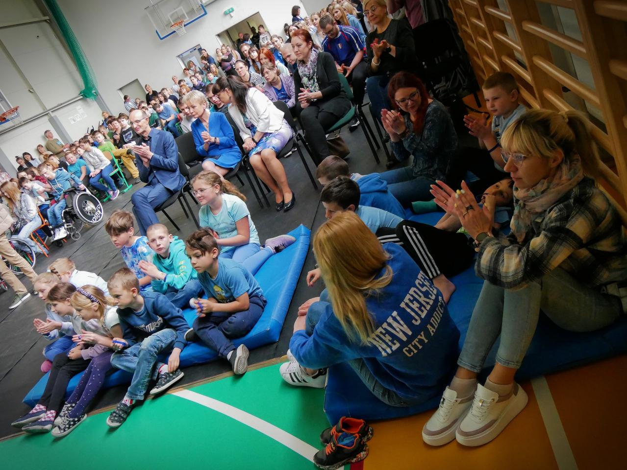 Światowy Dzień Świadomości Autyzmu: Muzyczna Solidarność w Zespole Szkół nr 2 Specjaln 1