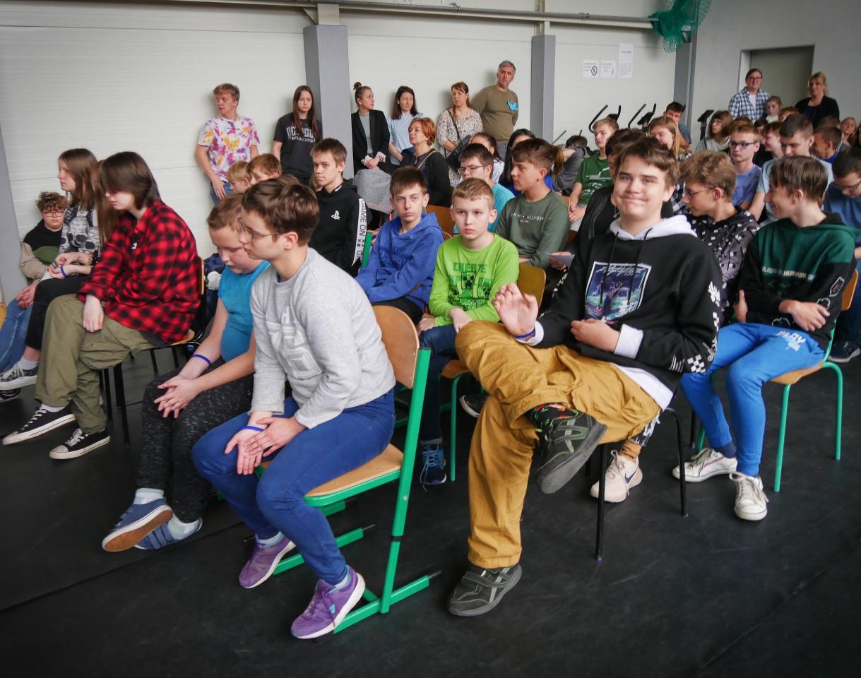 Światowy Dzień Świadomości Autyzmu: Muzyczna Solidarność w Zespole Szkół nr 2 Specjaln 7