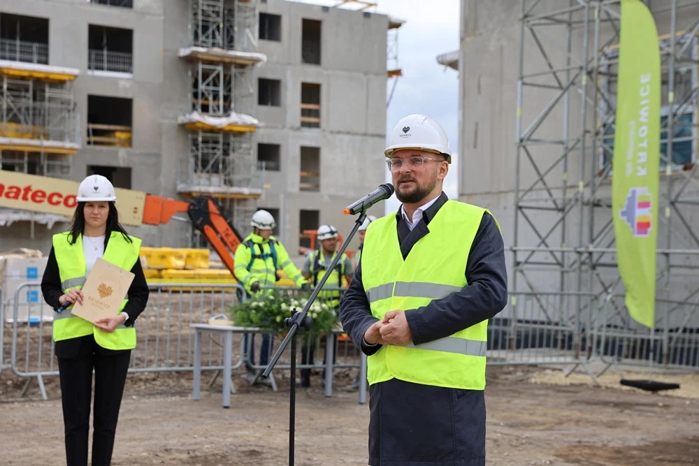 Na budowie nowego osiedla KTBS zawieszono wiechę