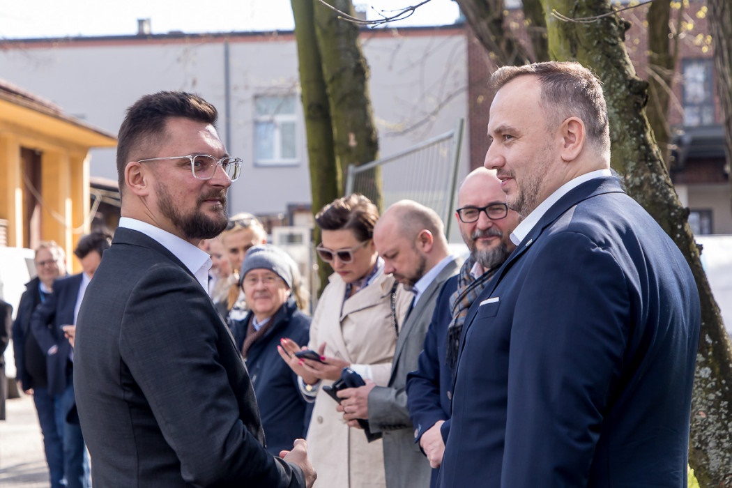 Przy Katowickim Centrum Onkologii powstał EKO-Parking