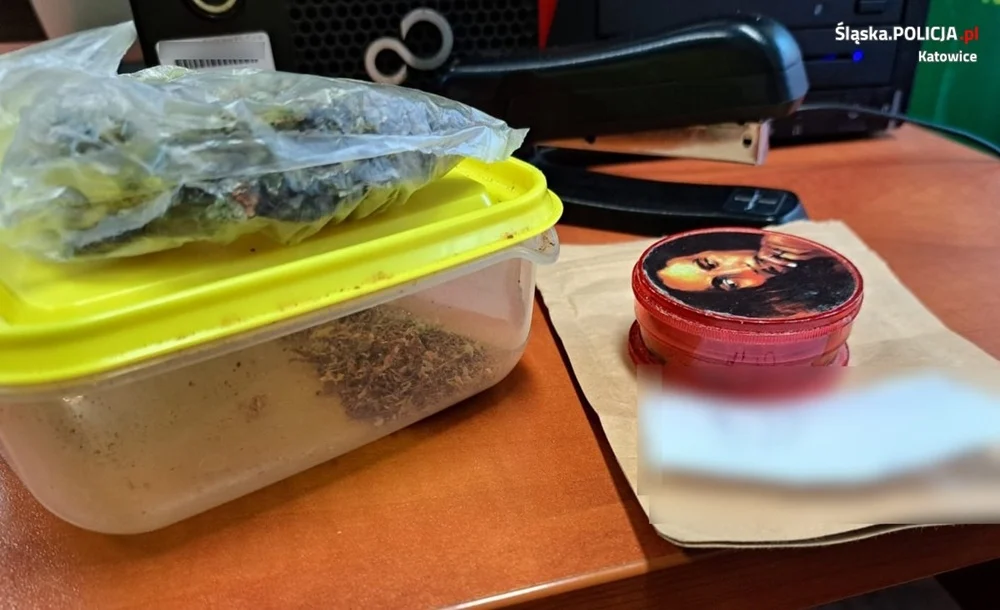 Katowiccy policjanci zatrzymali kierowcę z narkotykami