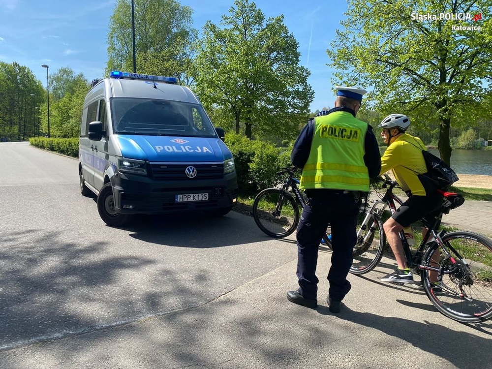 Katowiccy policjanci podsumowali "Bezpieczny cyklista". Ujawniono ponad 140 wykroczeń!